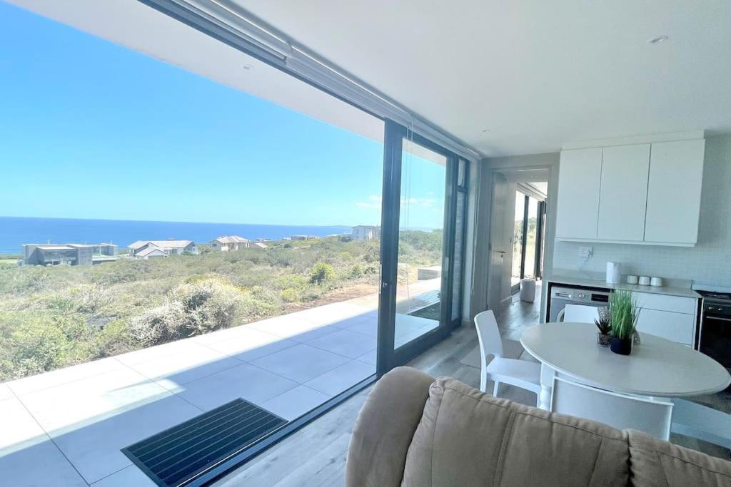 Exclusive Luxury & Lifestyle Suite Mossel Bay Esterno foto